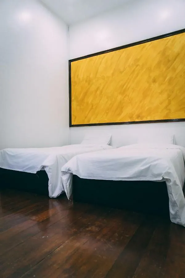 *** Guest house Goodnite Hogwarts Hotel George Town Malaysia